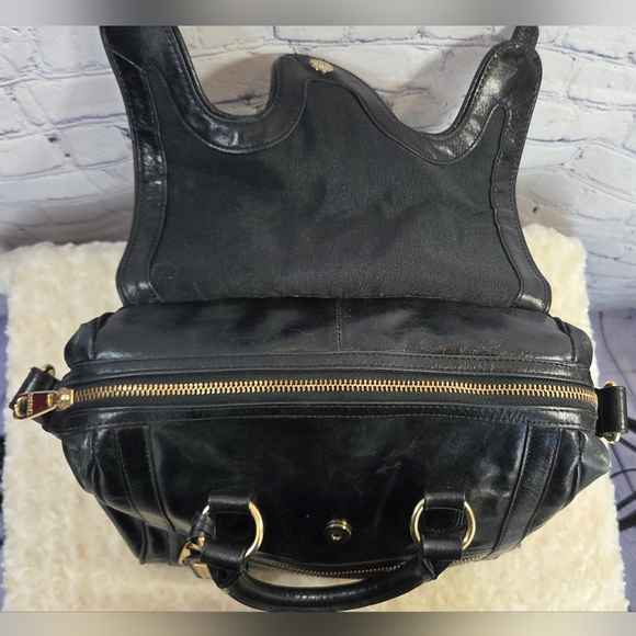 Badgley Mischka Black and Gold Satchel with Glossy Finish - Picture 9 of 16